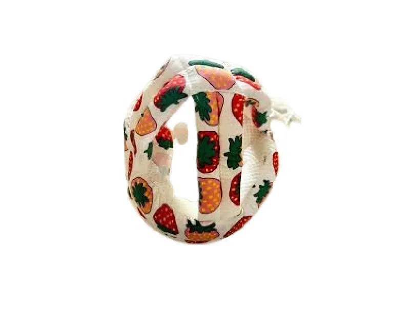 واقي حماية لرأس الطفل علي شكل فراولة