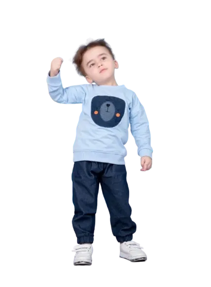 طقم ولادي مكون من قطعتين بنطلون وسويت شيرت *63