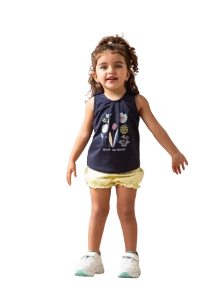 طقم بناتي هوت شورت وتي شيرت كات صيفي *26